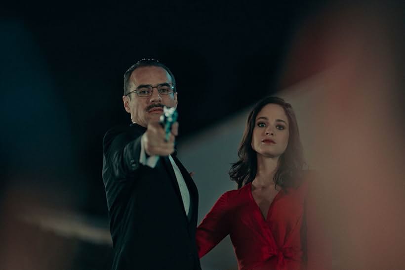 Jorge Poza and Paulina Matos in Dark Desire (2020)