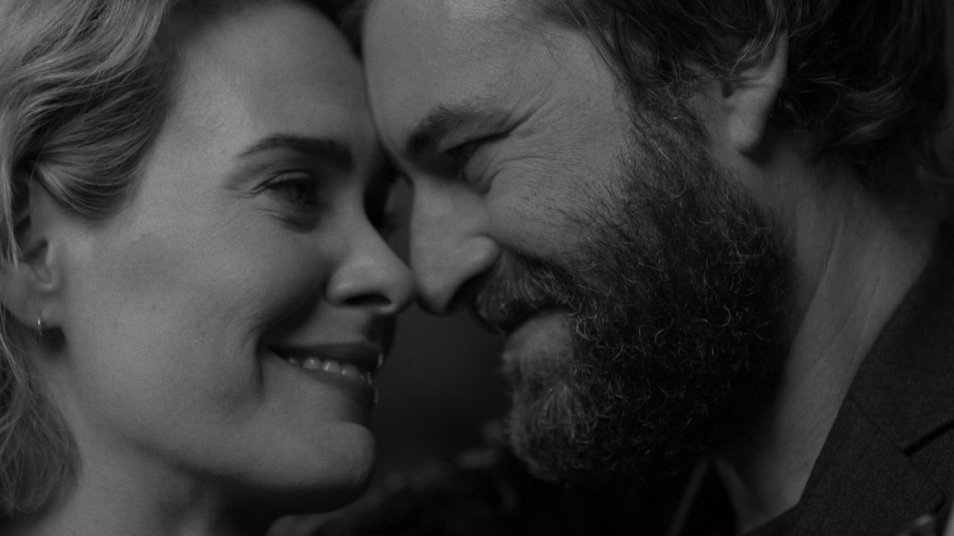 Sarah Paulson and Mark Duplass in Blue Jay (2016)