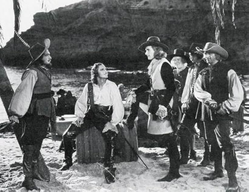 Errol Flynn, Basil Rathbone, Ross Alexander, Robert Barrat, Guy Kibbee, and J. Carrol Naish in Captain Blood (1935)