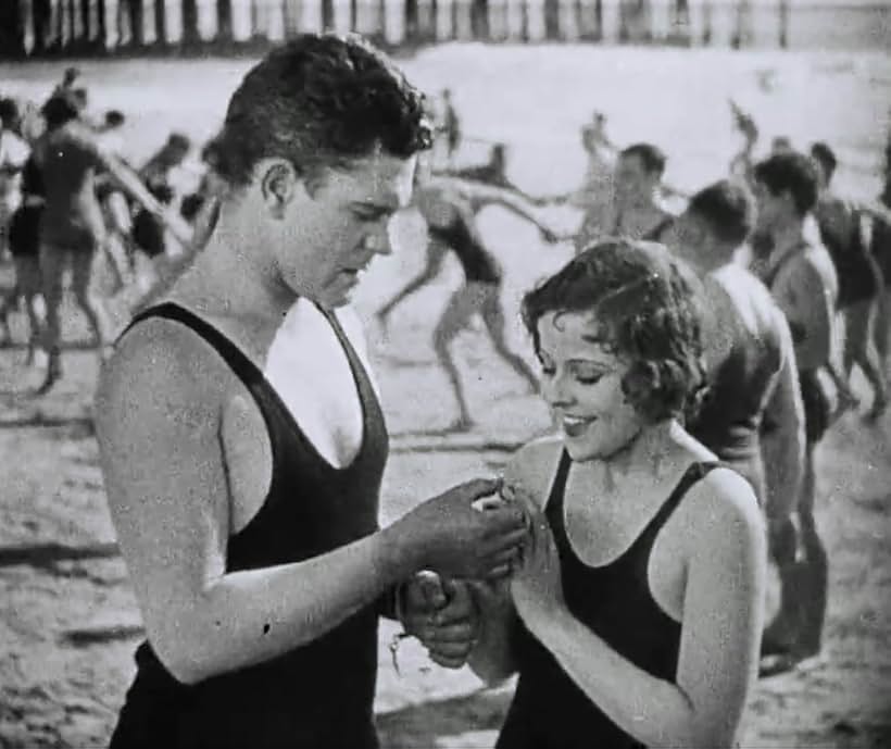 Barbara Kent and Glenn Tryon in Lonesome (1928)