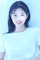 Kim Yoo-jung