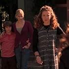 Jennifer Love Hewitt, Hallee Hirsh, Carly Schroeder, and Slade Pearce in Ghost Whisperer (2005)