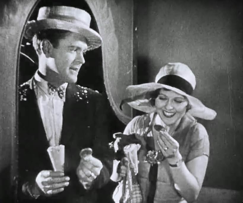 Barbara Kent and Glenn Tryon in Lonesome (1928)