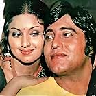 Leena Chandavarkar and Vinod Khanna in Qaid (1975)