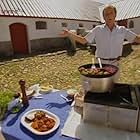 Keith Floyd in Floyd's Fjord Fiesta (2001)