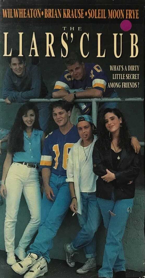 Wil Wheaton, Soleil Moon Frye, Jennifer Burns, Michael Cudlitz, Aron Eisenberg, and Brian Krause in The Liars' Club (1994)