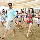 Mahesh Babu and Kriti Sanon in 1: Nenokkadine (2014)