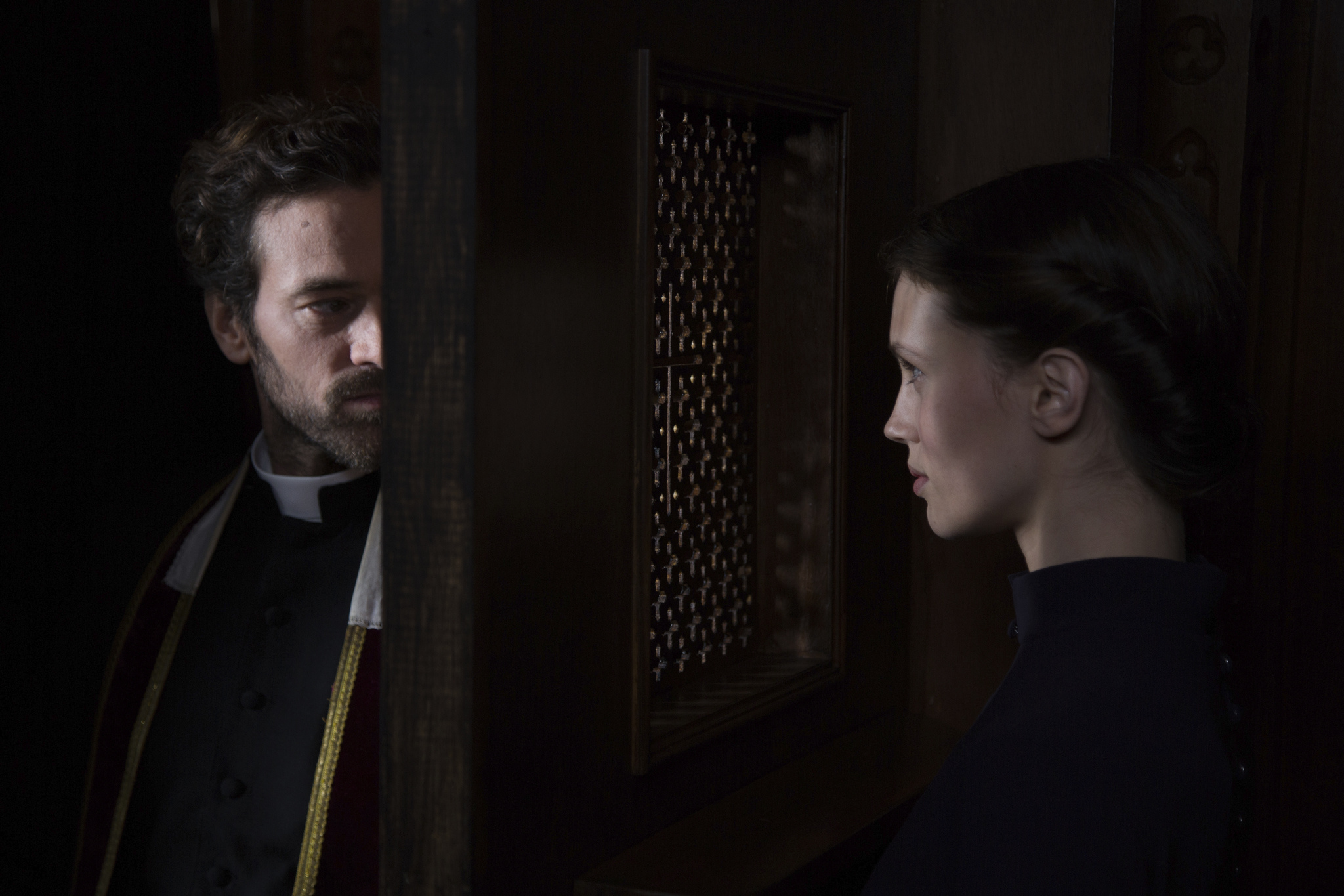 Romain Duris and Marine Vacth in The Confession (2016)
