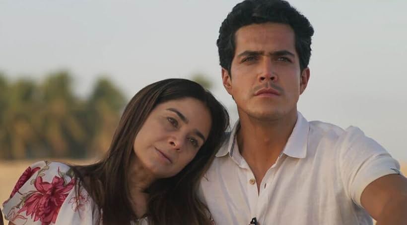 Mimi Morales and Mario Morán in Los ricos también lloran (2022)