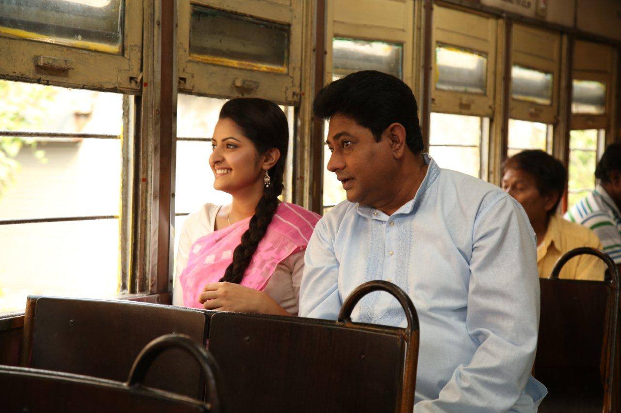 Shankar Chakraborty and Pori Moni in Swapnajaal (2018)