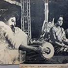 Hema Malini and Kamal Haasan in Ek Nai Paheli (1984)