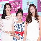 Kim Sa-rang, Kim Yoo-ri, and Lee Ja-In at an event for My Love Eun Dong (2015)