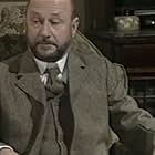 Donald Pleasence in Hindle Wakes (1976)