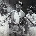 Buck Henry, Laraine Newman, and Gilda Radner in Saturday Night Live (1975)
