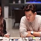 Lee Seo-jin and Song Ha-yoon in Intimate Strangers (2018)