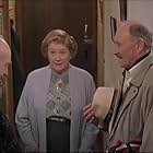 Derek Benfield and Patricia Routledge in Hetty Wainthropp Investigates (1996)