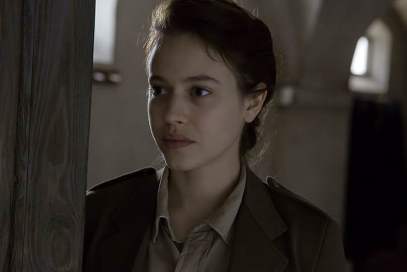 Lou de Laâge in The Innocents (2016)