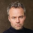 Jamie Glover