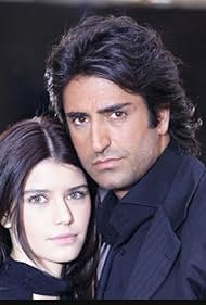 Mahsun Kirmizigül and Beren Saat in Love in Exile (2005)