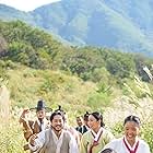 Park Chul-min, Lee Bong-geun, Kim Ha-Yeon, Kim Dong-wan, and Lee Yu-ri in The Singer (2020)