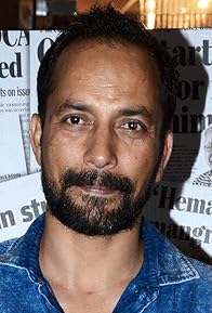 Primary photo for Deepak Dobriyal