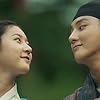 Kim Sae-ron and Yoon Shi-Yoon in Manyeo Bogam (2016)