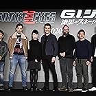 Robert Schwentke, Kenji Tanigaki, Haruka Abe, Takehiro Hira, Iko Uwais, Christopher Jue, and Henry Golding in Snake Eyes (2021)