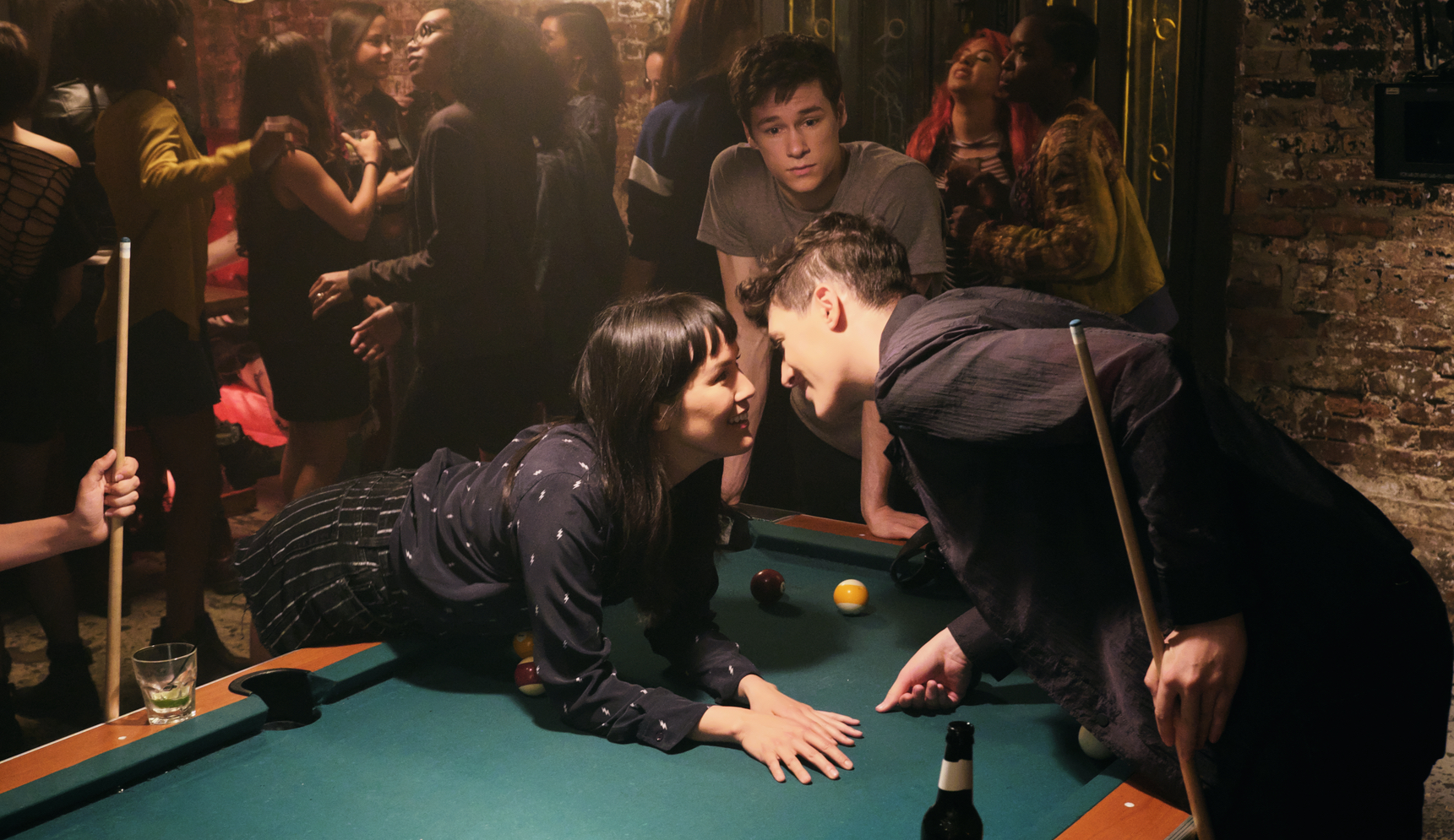 Zoë Chao, Rain Dove Dubilewski, and Kyle Allen in Strangers (2017)