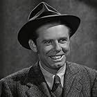 Clifton Young in Dark Passage (1947)