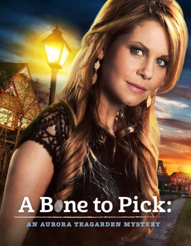 Candace Cameron Bure in Aurora Teagarden Mystery: A Bone to Pick (2015)