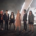 Gregg Sulkin, Ariela Barer, Lyrica Okano, Virginia Gardner, Allegra Acosta, and Rhenzy Feliz in Runaways (2017)