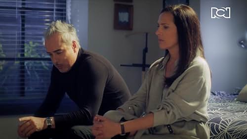 Jorge Enrique Abello and Paola Turbay in Un héroe desdibujado (2023)