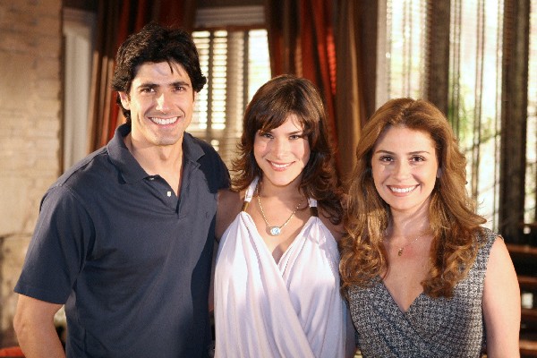 Giovanna Antonelli, Priscila Fantin, and Reynaldo Gianecchini in Seven Sins (2007)