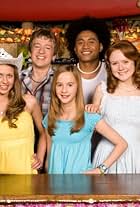 Amelia Reynolds, Pax Baldwin, Lara Custance, Halaifonua Finau, and Holly Bodimeade in Paradise Cafe (2009)