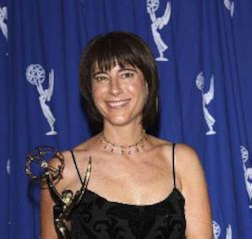 Ellen Lewis in 2004 Primetime Creative Arts Emmy Awards (2004)