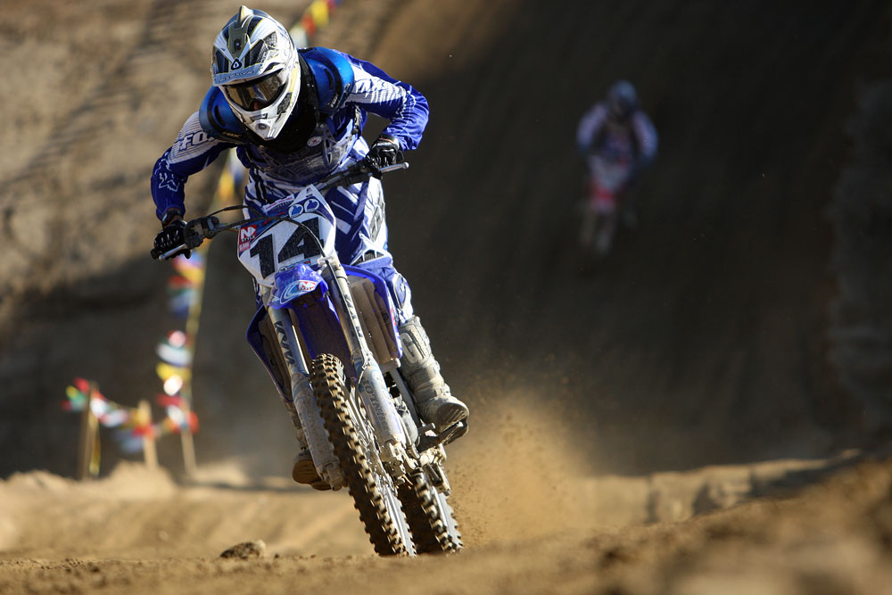 "A Day in the Dirt" @ L.A. Co. Raceway, 2008. Low and Fast: ATTACK MODE!!