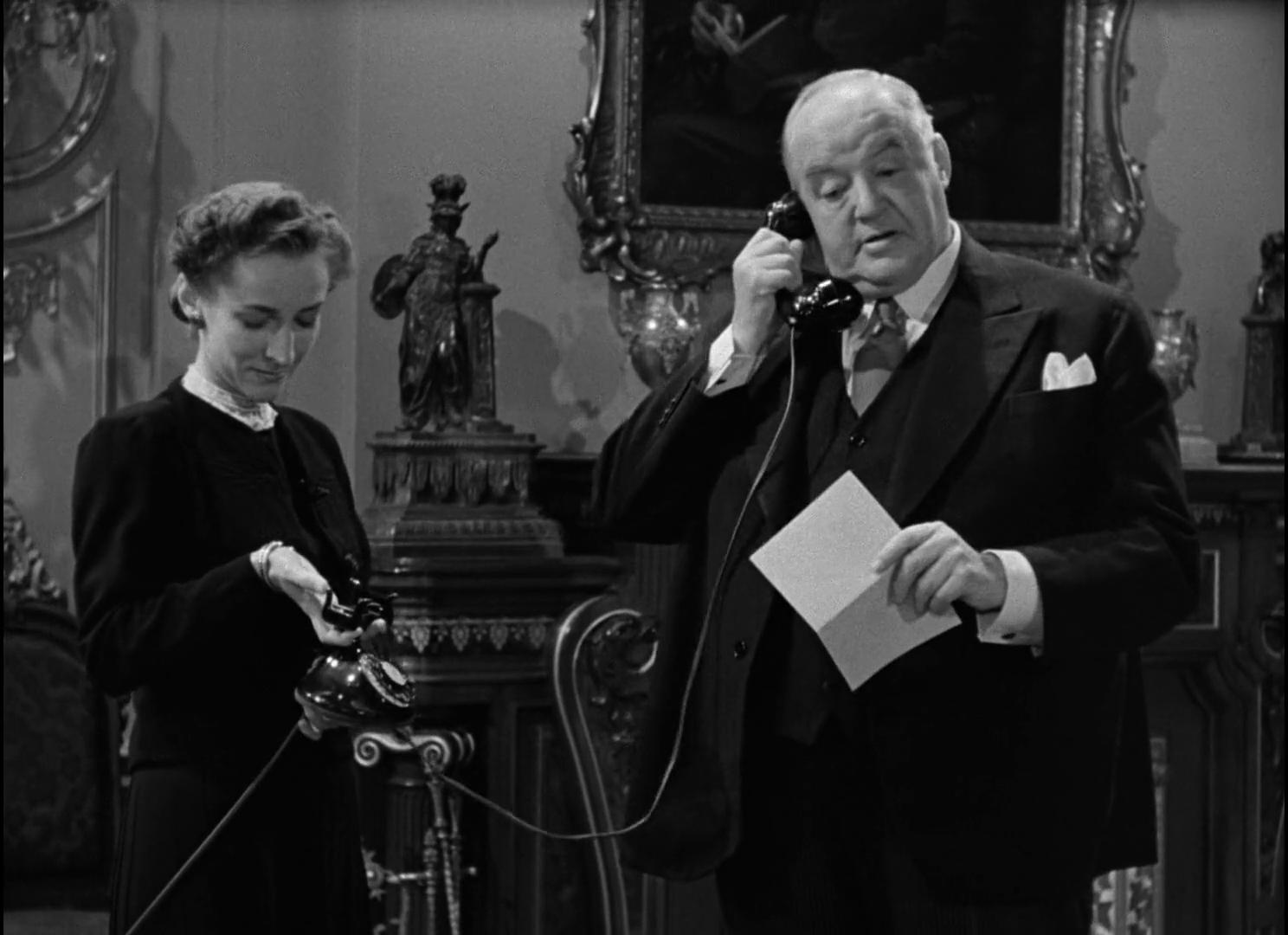 Sydney Greenstreet and Lillian Bronson in Christmas in Connecticut (1945)