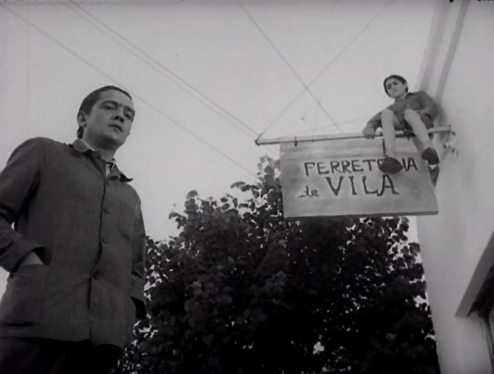 Walter Vidarte and José E. Felicetti in El dependiente (1969)