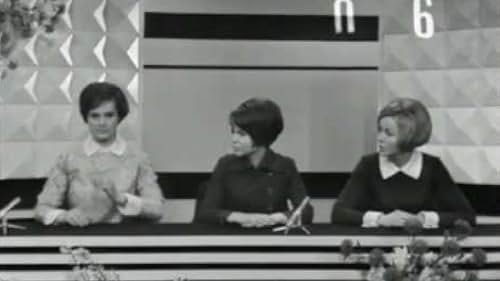 Mady Riehl, Ute Zingelmann, and Renate Oelschläger in Ansagerinnen gegen Publizisten (1968)