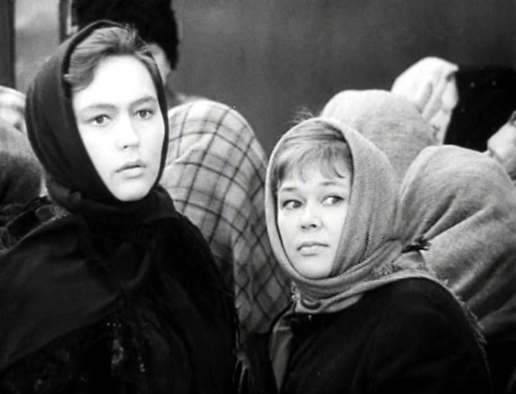 Irina Davidoff and Lyusena Ovchinnikova in Vera, Nadezhda, Lyubov (1972)