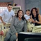 Jacqueline García, Raquel Morell, Diego Sieres, and Karen Sandoval in El juego de la vida (2001)