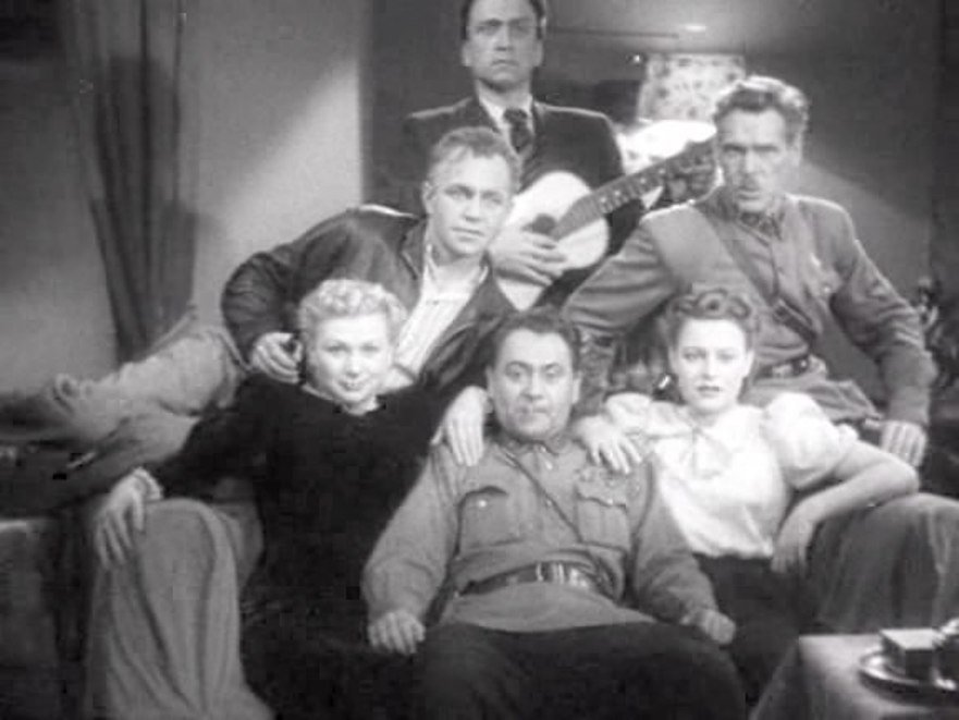 Boris Blinov, Pavel Geraga, Mikhail Nazvanov, Valentina Serova, Lev Sverdlin, and Nina Zorskaya in Wait for Me (1943)