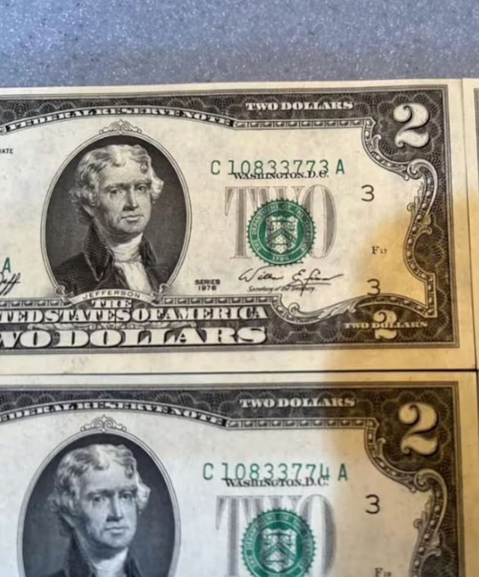 El billete de 2 dólares tiene un valor superior al nominal, debido a su rareza de impresión (Foto: @thecoinchanel)