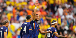 Cody Gakpo of the Netherlands celebrates after scoring the opening goal during a round of sixteen match between Romania and the Netherlands at the Euro 2024 soccer tournament in Munich, Germany, Tuesday, July 2, 2024. (AP Photo/Manu Fernandez)