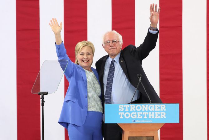 Sanders <a href="http://www.cnn.com/2016/07/11/politics/hillary-clinton-bernie-sanders/" target="_blank">endorses</a> Clinton at a rally in Portsmouth, New Hampshire, in July 2016.