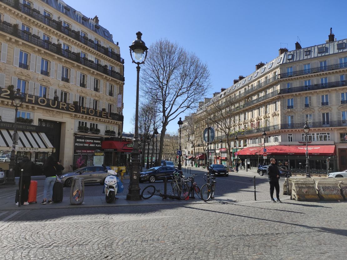 Arriving at an unusually quiet Gare du Nord.