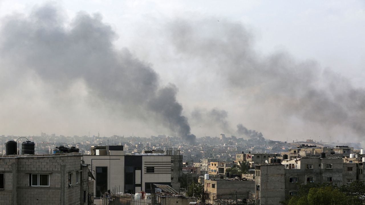 Smoke rises following Israeli strikes in Rafah, Gaza, on May 28.