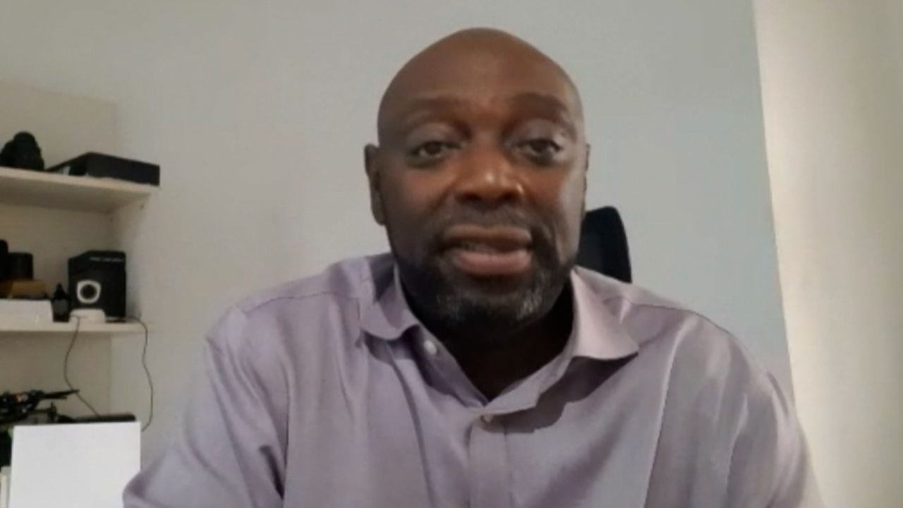 Segun Arinze