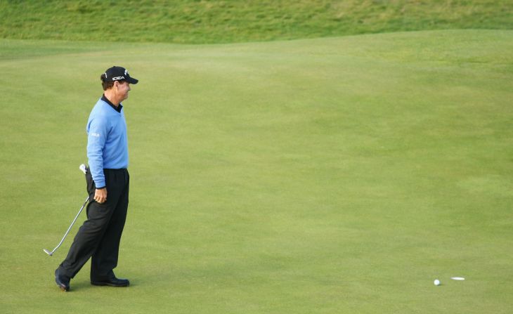 <strong>Tom Watson, British Open (2009)</strong> A five-time Open champion, Watson was a closing par away from making it six and becoming -- at 59-years-old -- the oldest major winner in golf history, at Turnberry, Scotland, in 2009. To this day, the American believes he hit the <a href="https://www.cnn.com/2022/07/13/golf/tom-watson-open-st-andrews-spc-intl/index.html" target="_blank">"perfect"</a> approach to the 18th green, only for strong winds to whisk his shot past the flag and into long grass. Watson rallied to bogey the hole, but was comprehensively defeated by compatriot Stewart Cink in the subsequent playoff. 