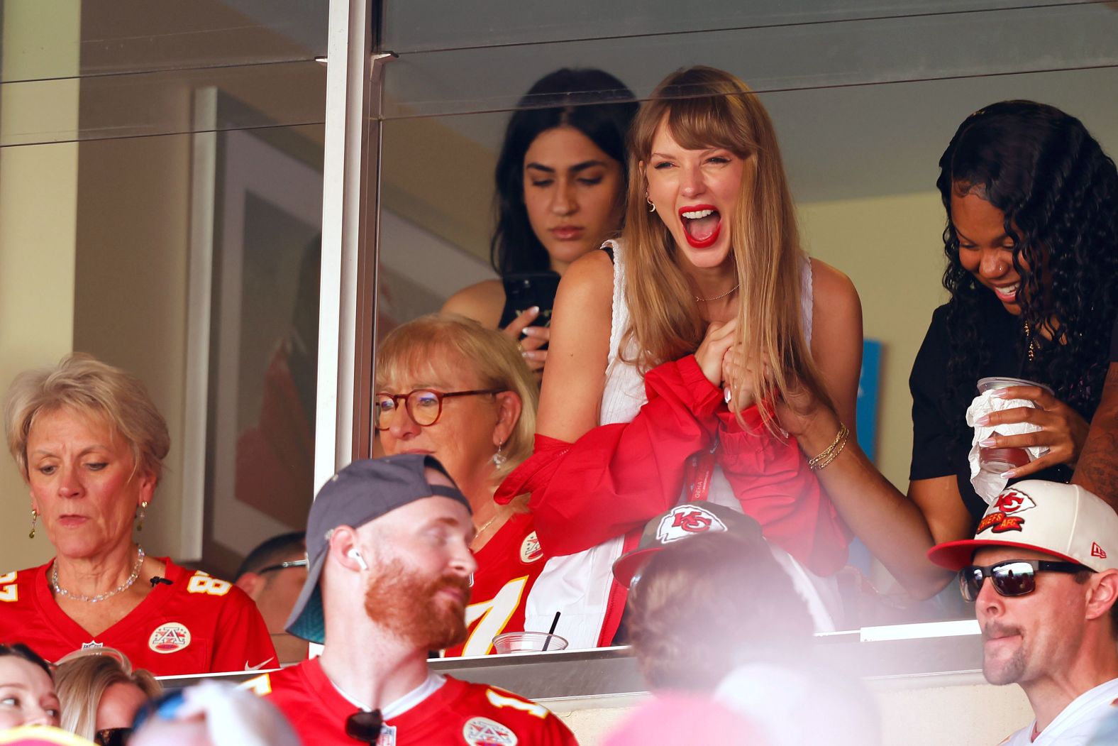 Grammy Award-winning singer Taylor Swift <a href="https://www.cnn.com/2023/09/24/entertainment/taylor-swift-travis-kelce-chiefs-game/index.html" target="_blank">cheers on the Kansas City Chiefs</a> from the family suite of Chiefs tight end Travis Kelce on September 24. Swift's show of support comes after weeks of speculation -- by various NFL broadcasters and the vast majority of Swifties -- that she and Kelce are dating. Swift had plenty to cheer about as the Chiefs beat the Chicago Bears 41-10.